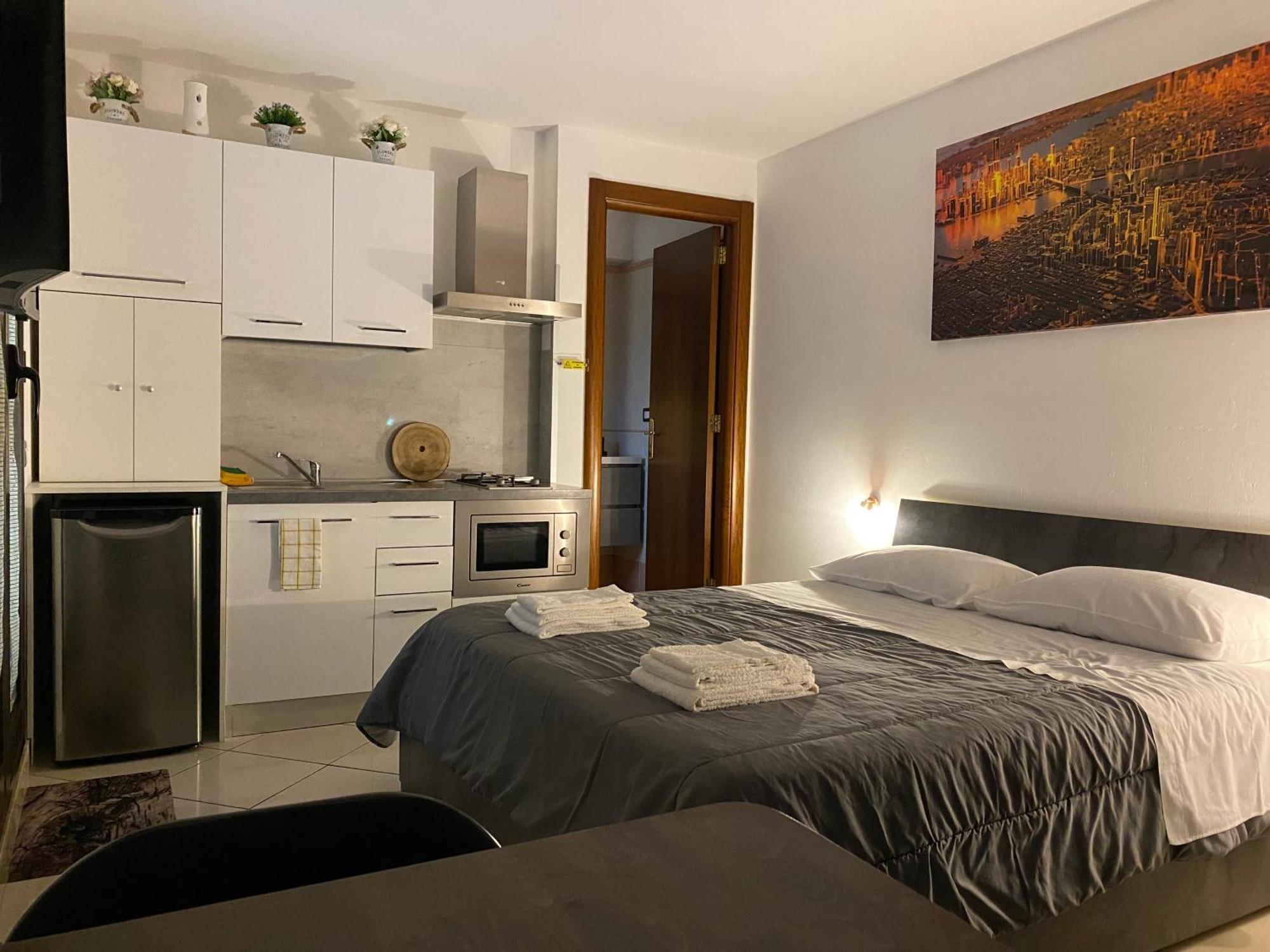 Room Mazzini レッチェ エクステリア 写真